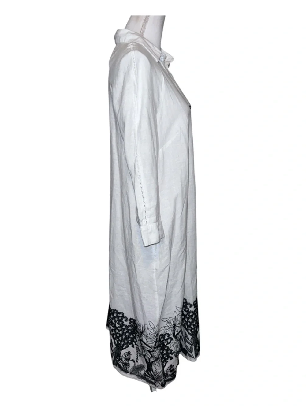 Calypso St. Barth linen blend maxi shirt dress with embroidery - size medium - Picture 2 of 13